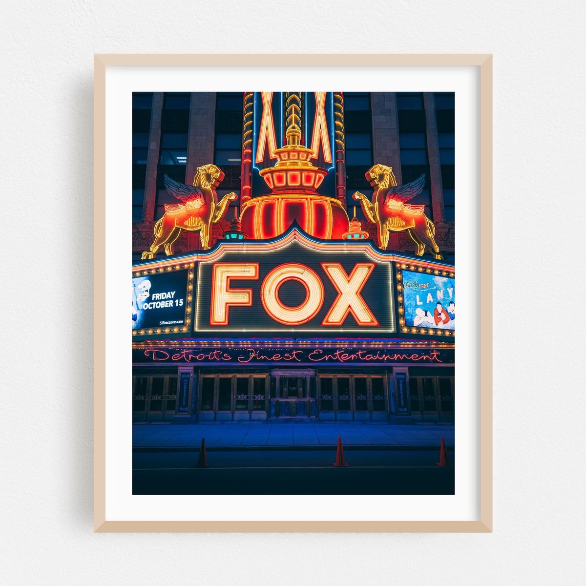 Fox Theater at night, Detroit 03 – image 1 of 12