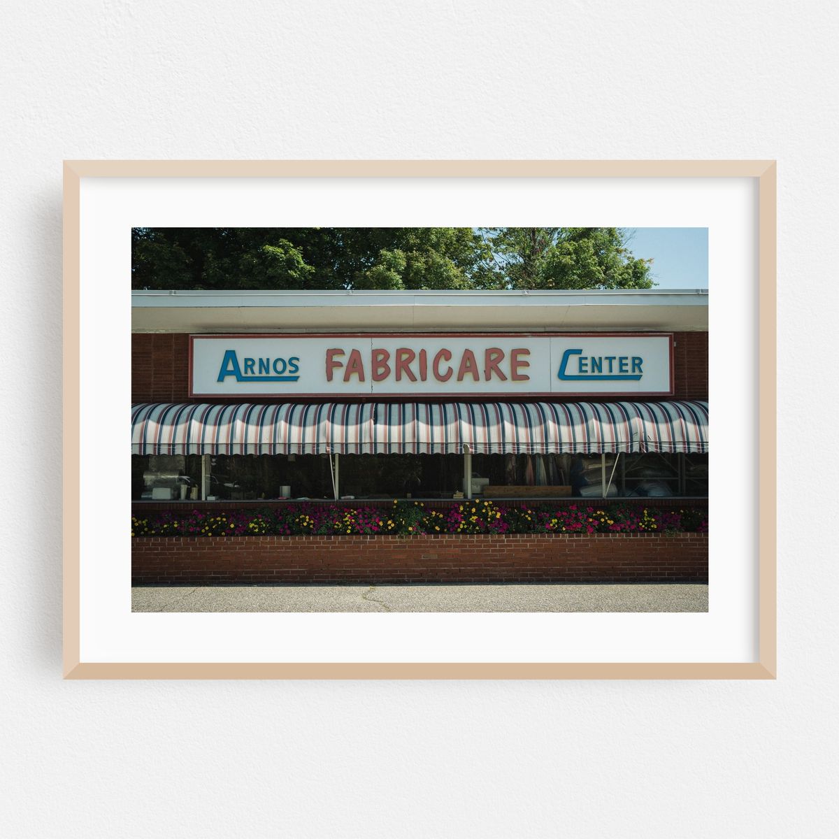 Vintage Fabricare Charm – image 1 of 6