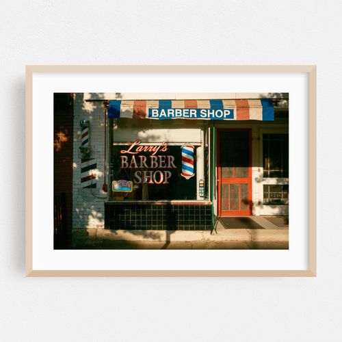 Larry's Barber Shop, Lawrence