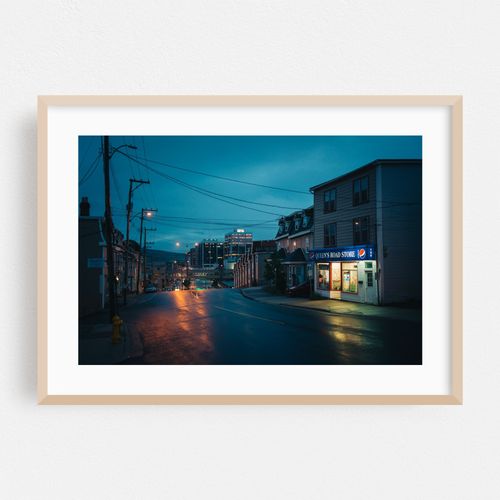 Queen's Road Store 02