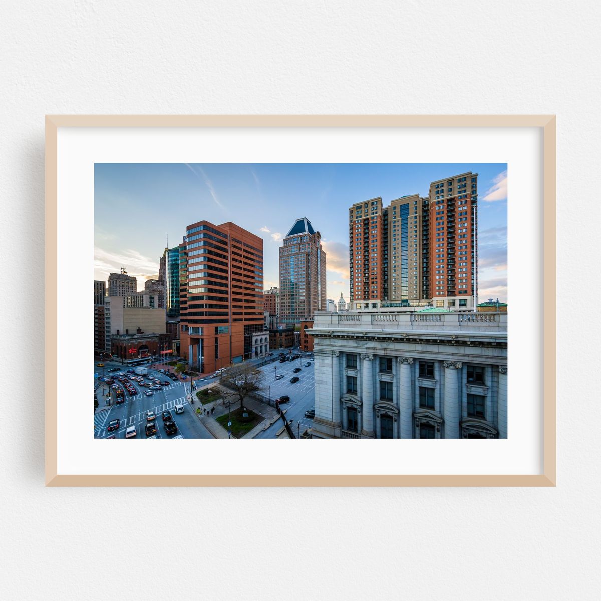 Daytime on Lombard – image 1 of 6