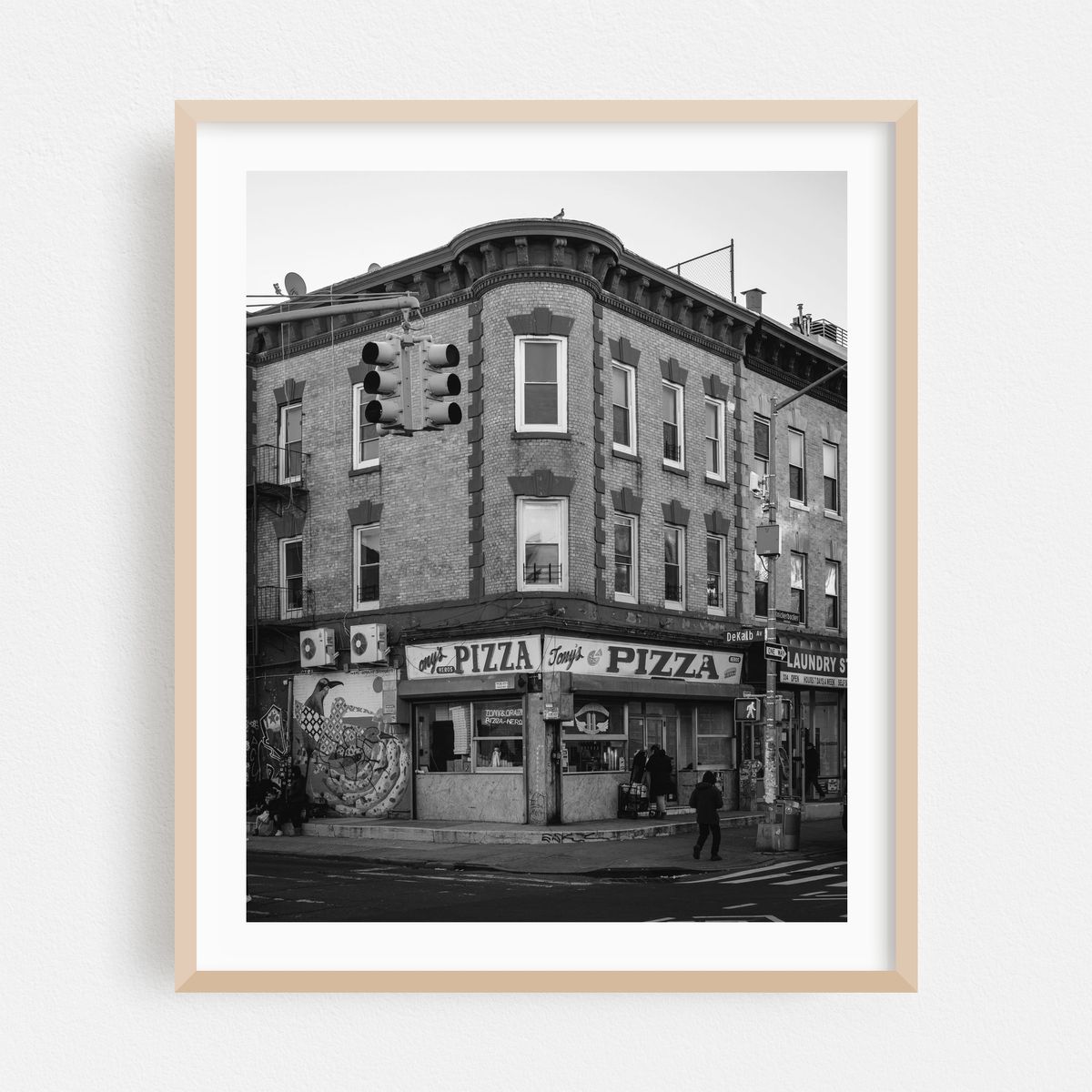 Tony's Pizza B&W – image 1 of 12