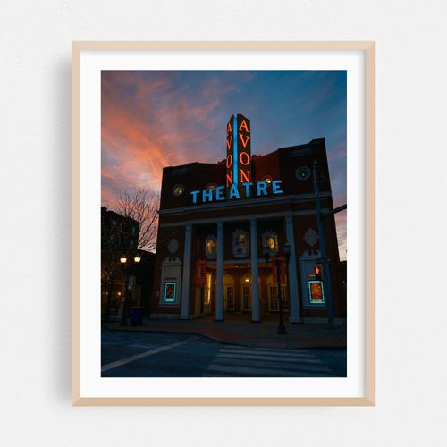 Avon Theatre, Stamford 01
