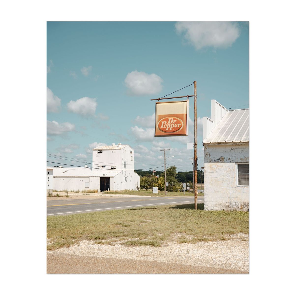 Dr. Pepper Sign in McGregor – image 1 of 2