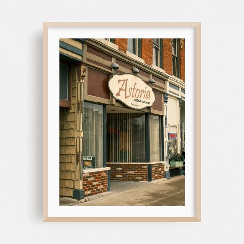 Astoria Restaurant, Phelps