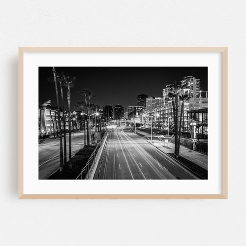 Shoreline Drive B&W