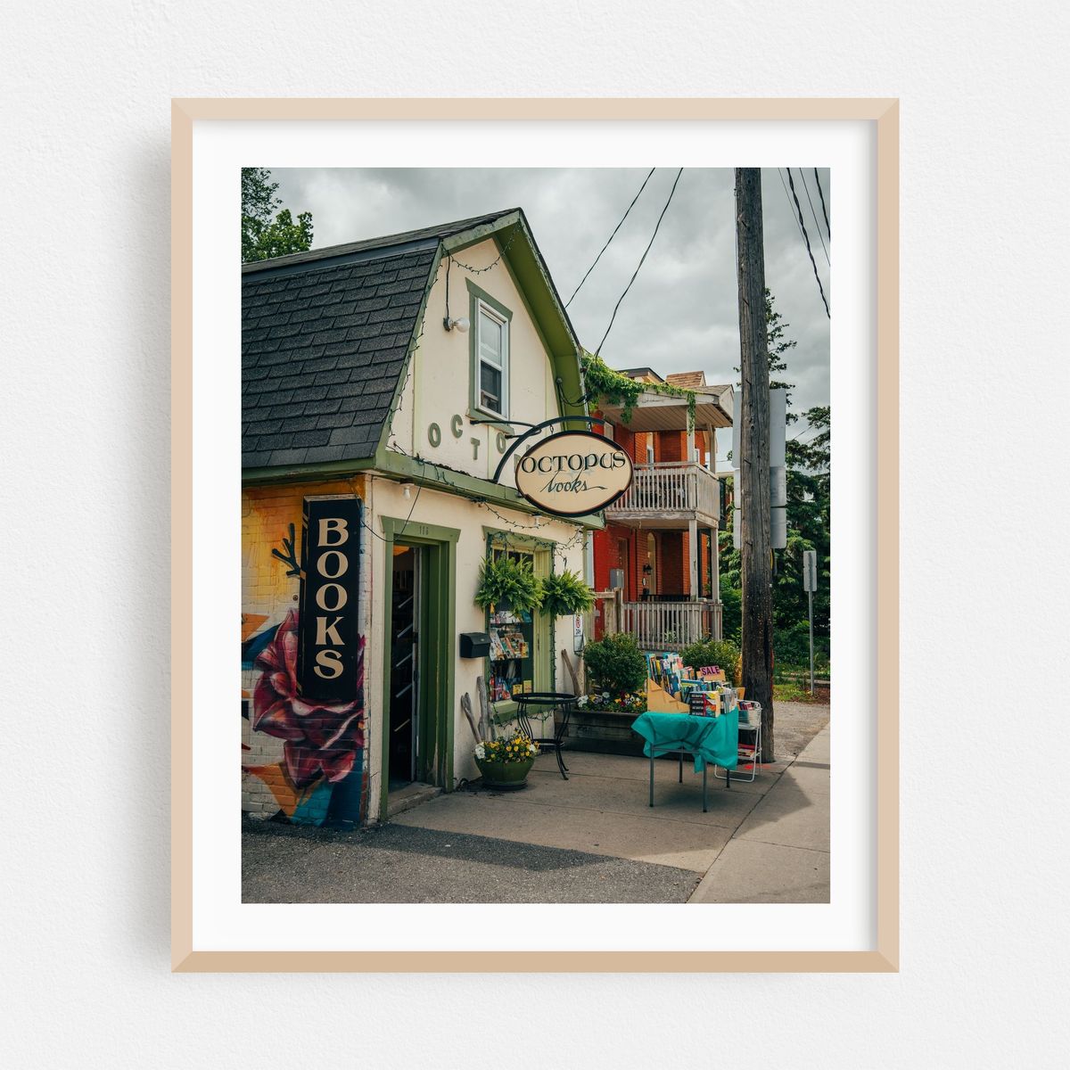 Octopus Books, Ottawa – image 1 of 12