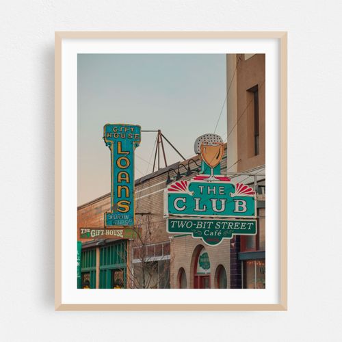 Signs in Ogden
