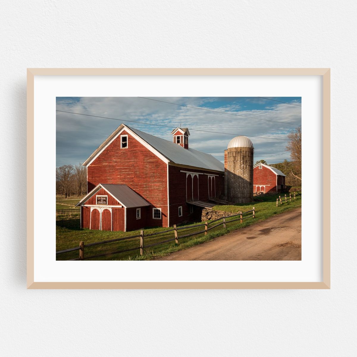 Red Barn, The Catskills 01 – image 1 of 6