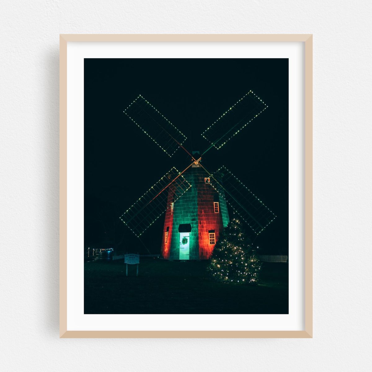 Hook Windmill, East Hampton – image 1 of 12