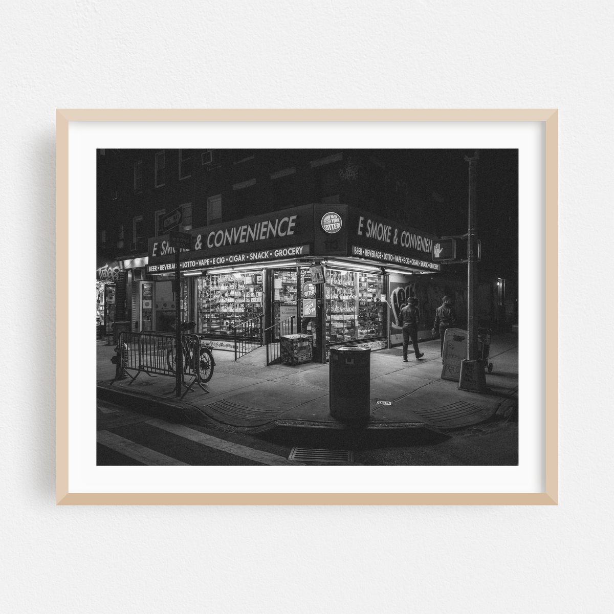 E Smoke & Convenience B&W – image 1 of 3