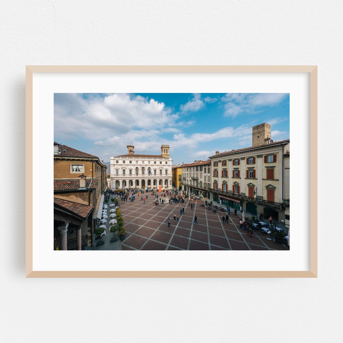 Piazza Vecchia – image 1 of 6