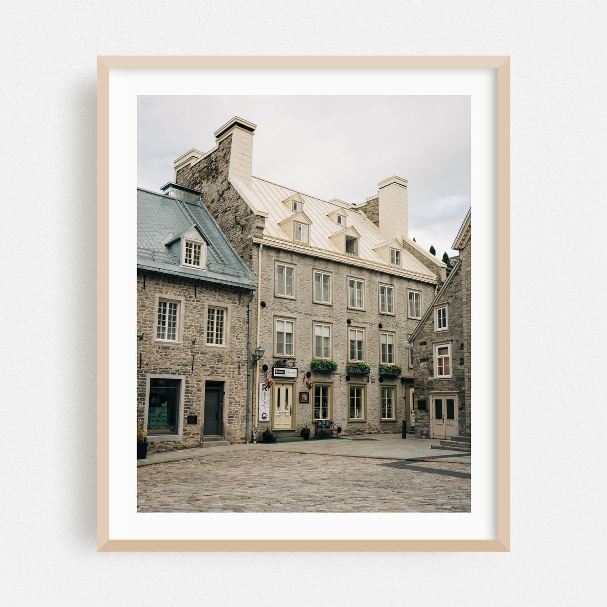 Quebec City Streets 06 – image 1 of 12