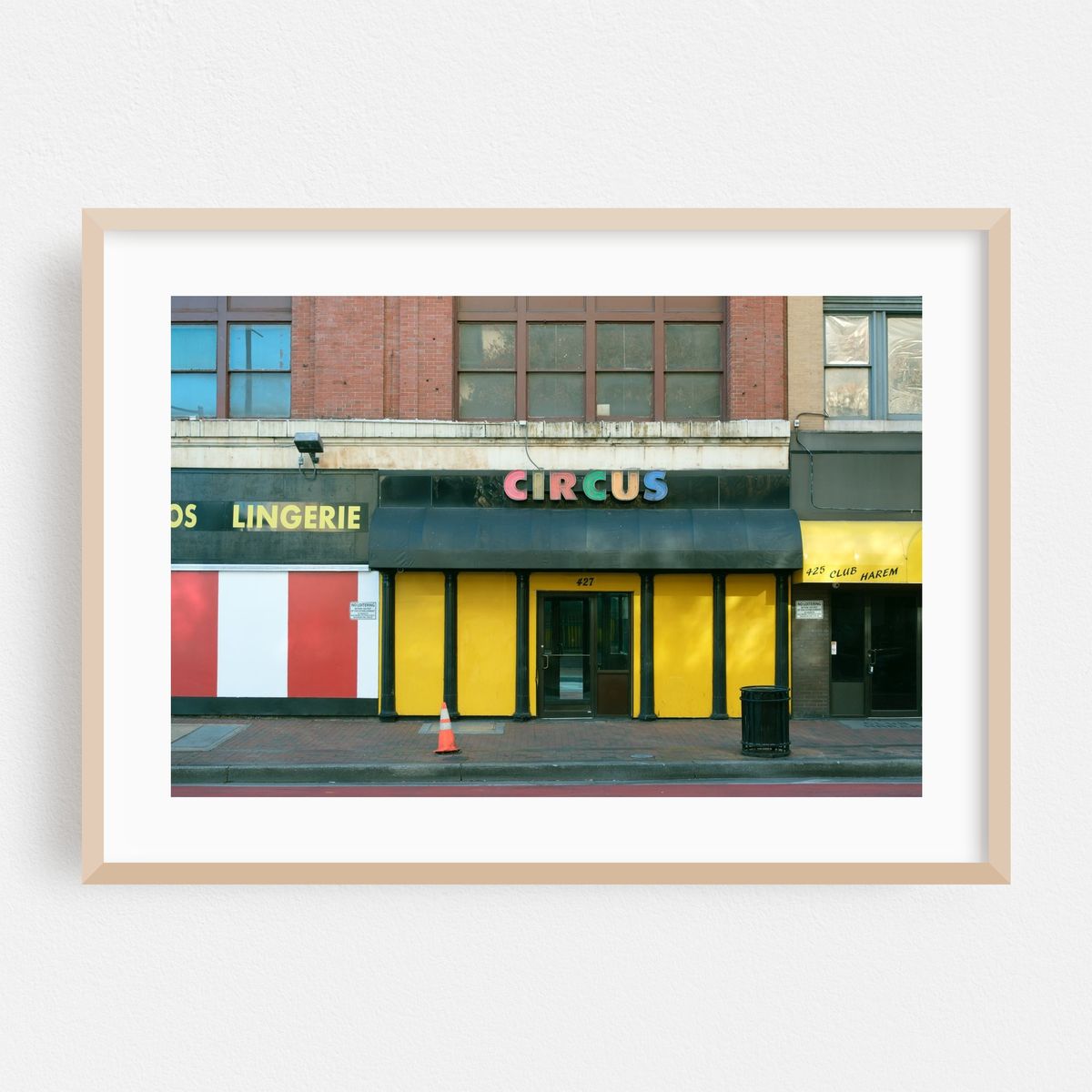 Circus Bar, Baltimore – image 1 of 6