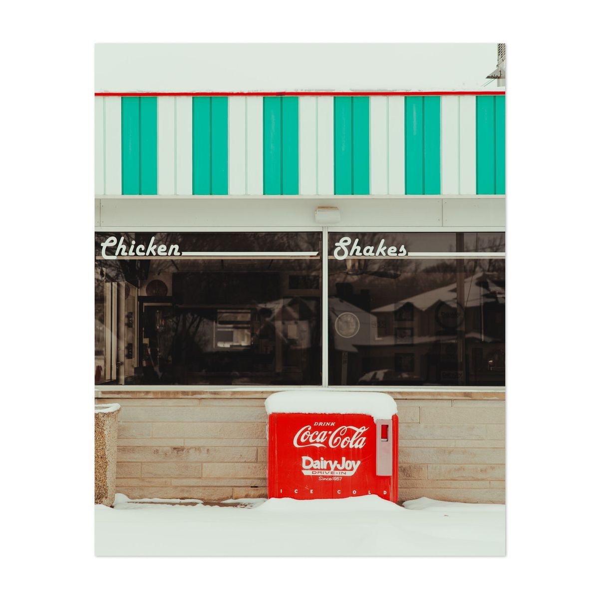 Dairy Joy Drive-In 05 – image 1 of 2