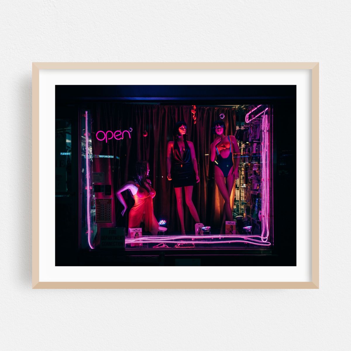Open 01 – image 1 of 3