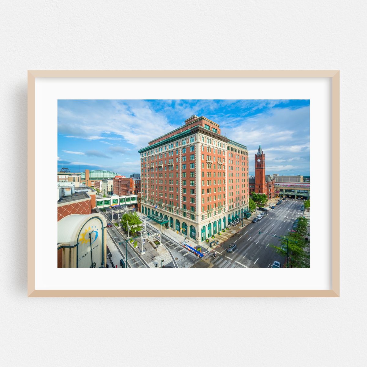 Illinois Street – image 1 of 6
