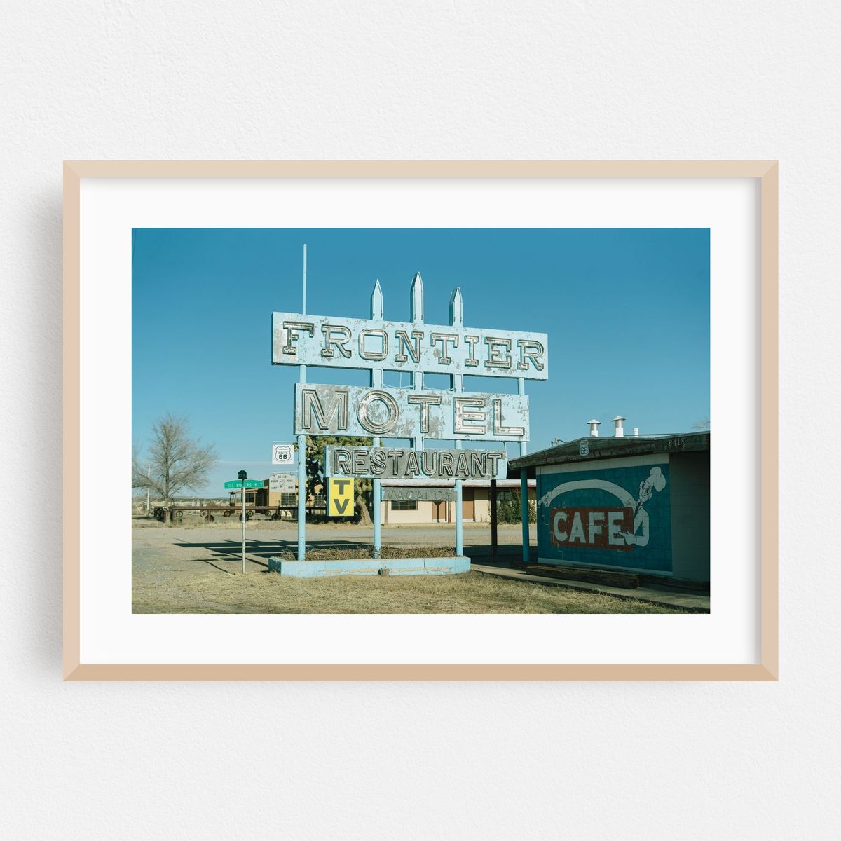 Frontier Motel, Truxton – image 1 of 6