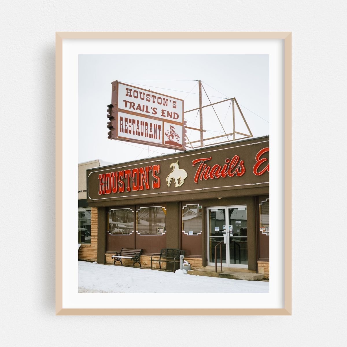 Houston's Trail's End Restaurant, Kanab – image 1 of 12