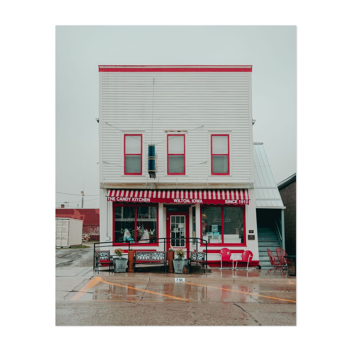 Wilton Candy Kitchen 03 – image 1 of 2