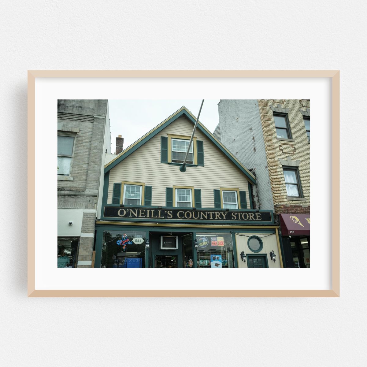 O'Neills Country Store, Mamaroneck – image 1 of 6