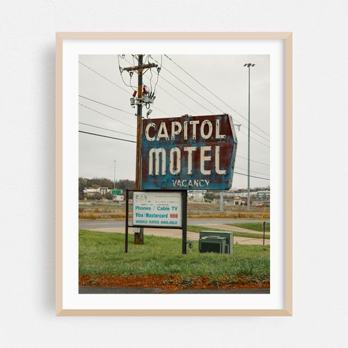 Capitol Motel Sign 01