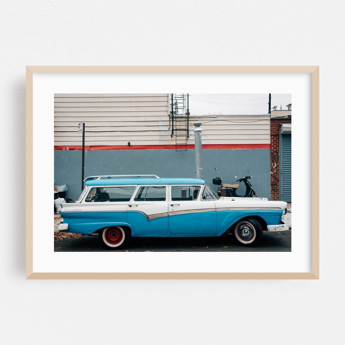 Country Sedan – image 1 of 6