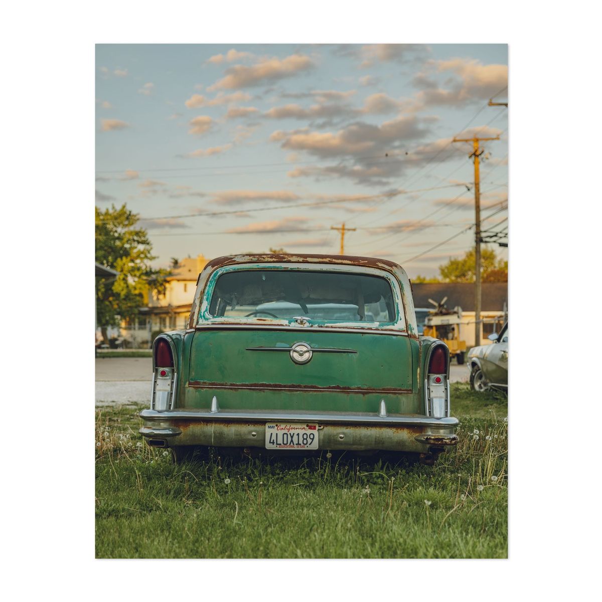 Abandoned Cars in Pontiac 04 – image 1 of 2