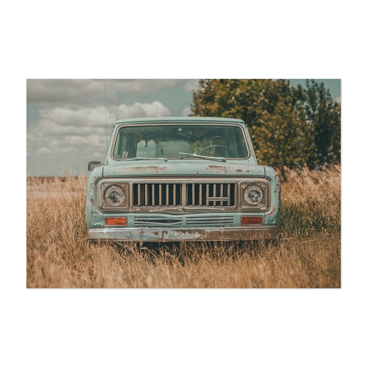 Okaton 02 – image 1 of 2