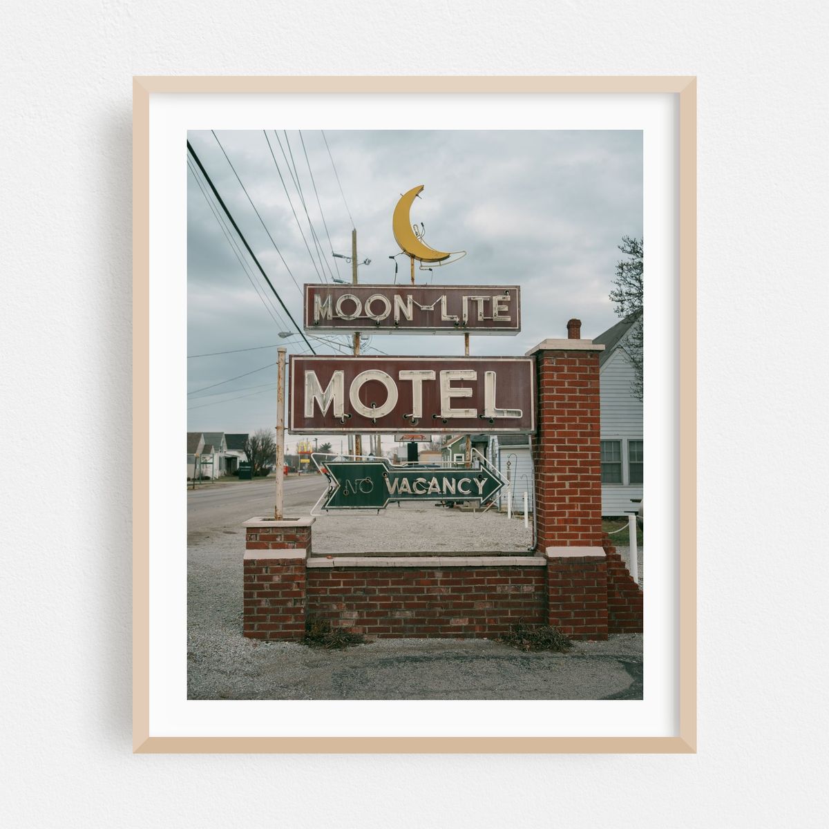Moon-Lite Motel, Versailles – image 1 of 12