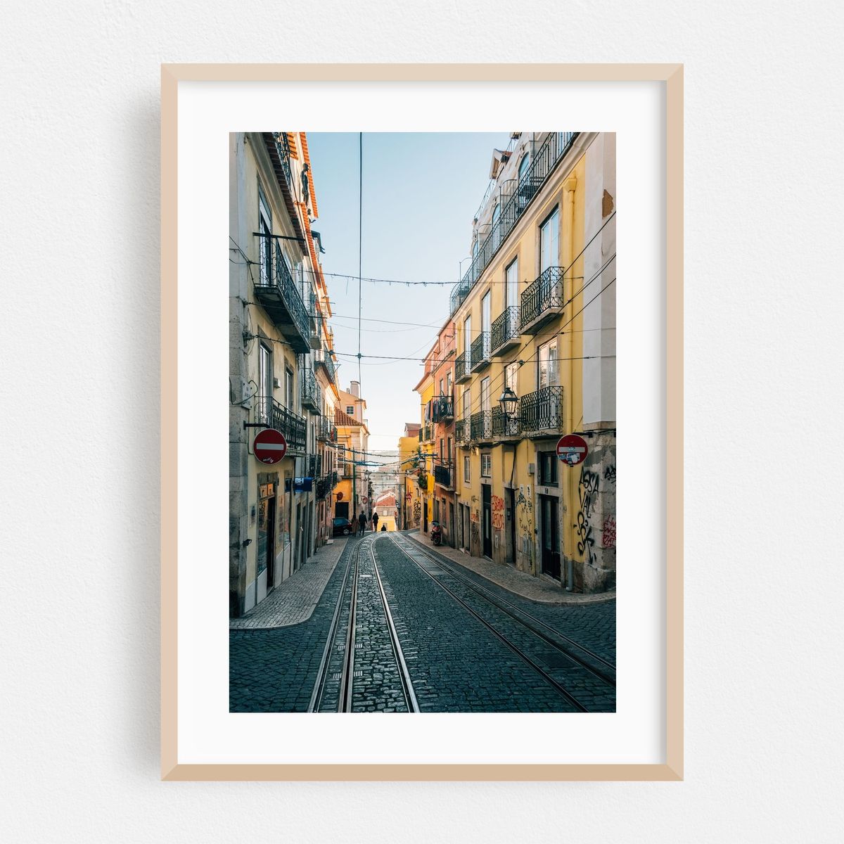 Colorful Bairro Alto 05 – image 1 of 16