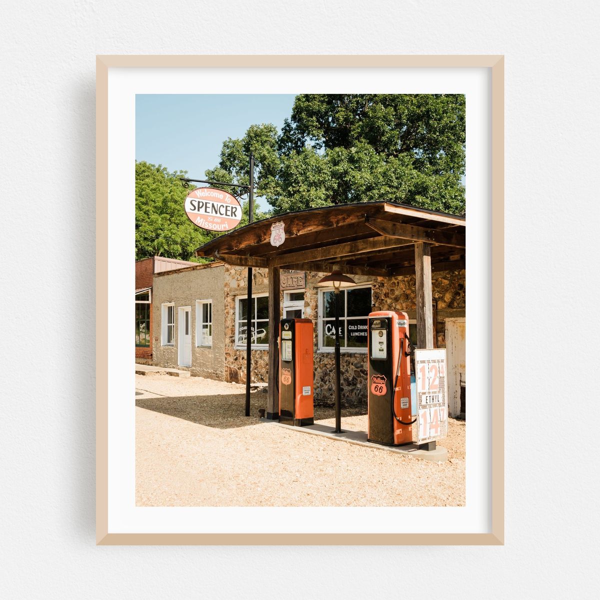 Service Station in Spencer, Route 66 – image 1 of 12