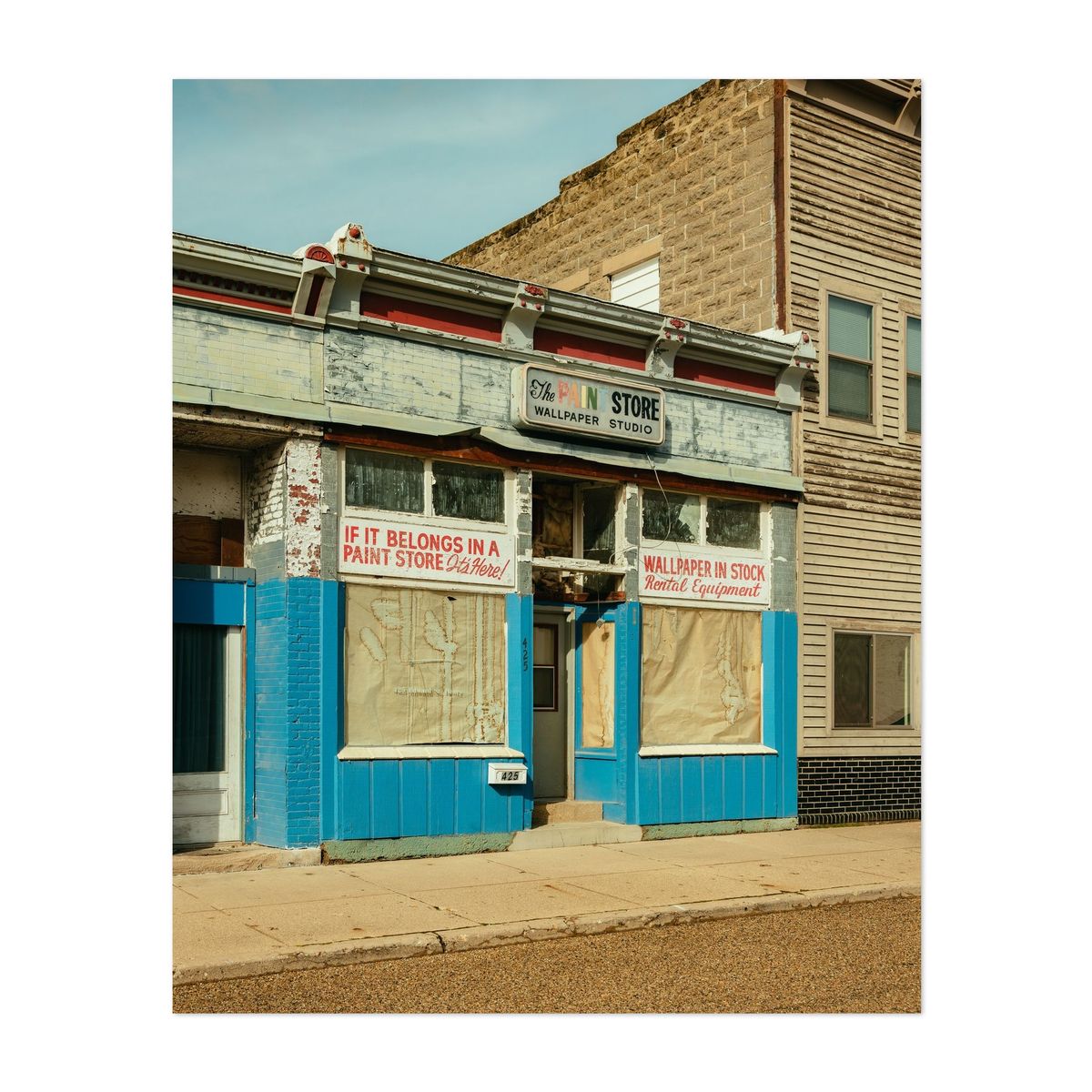 Henry Paint Store 01 – image 1 of 2