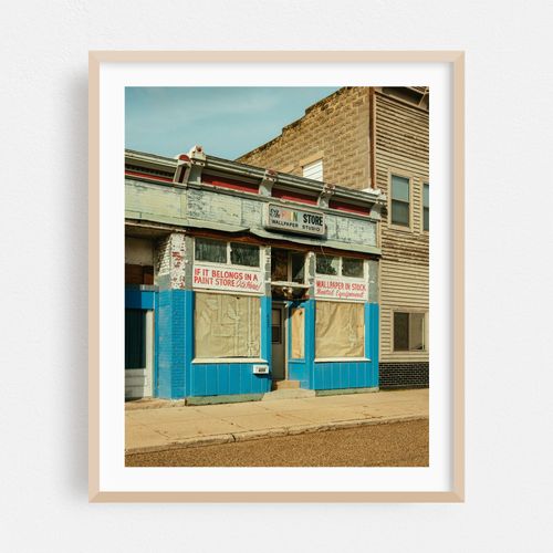 Henry Paint Store 01