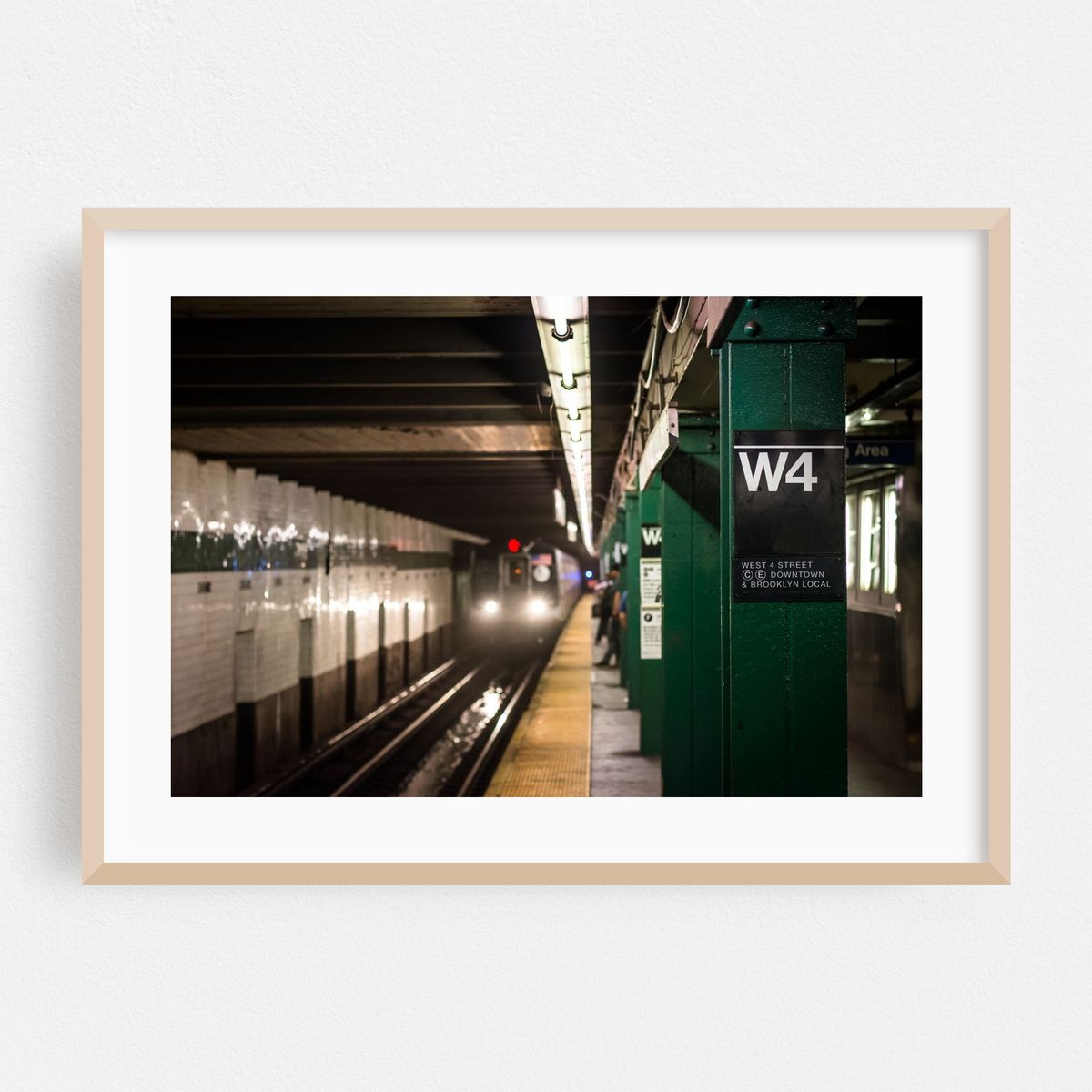 W4 – image 1 of 6