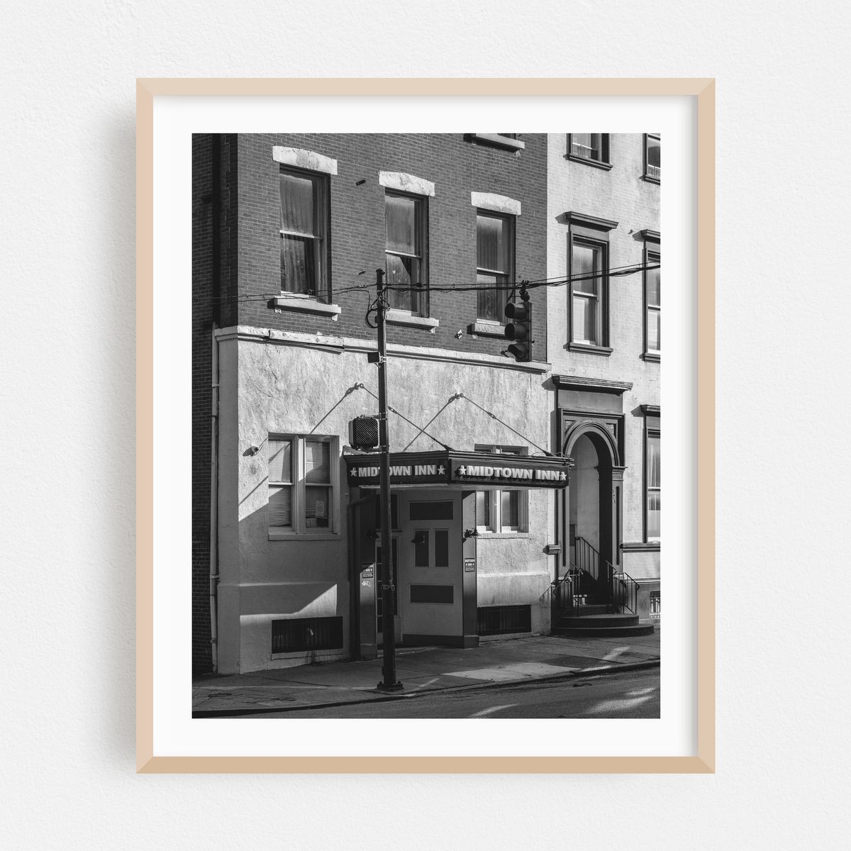 Midtown Inn, Mount Vernon 01 B&W – image 1 of 12