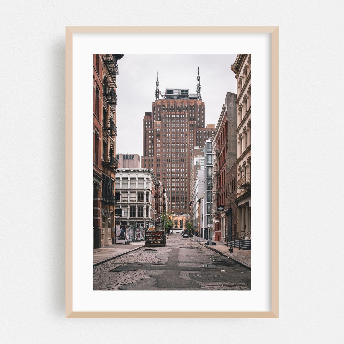 Quiet in Soho 03 – image 1 of 16