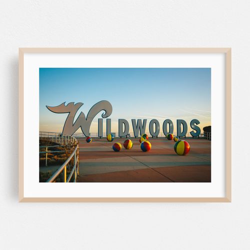 Wildwoods Beach Ball Sign 02