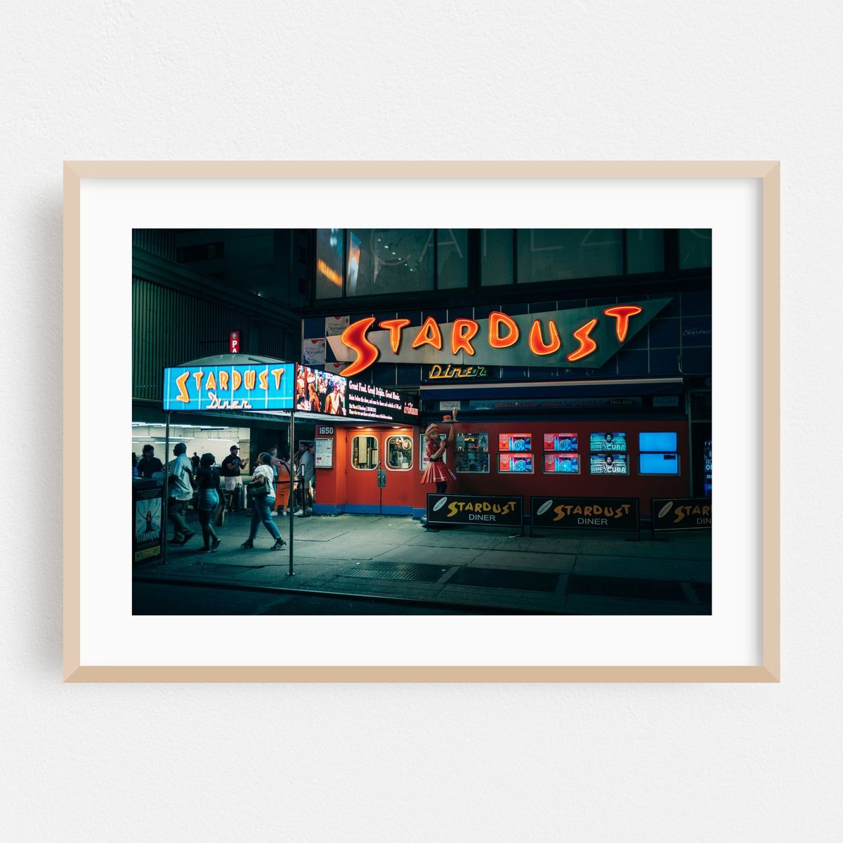 Ellen's Stardust Diner, Midtown – image 1 of 6