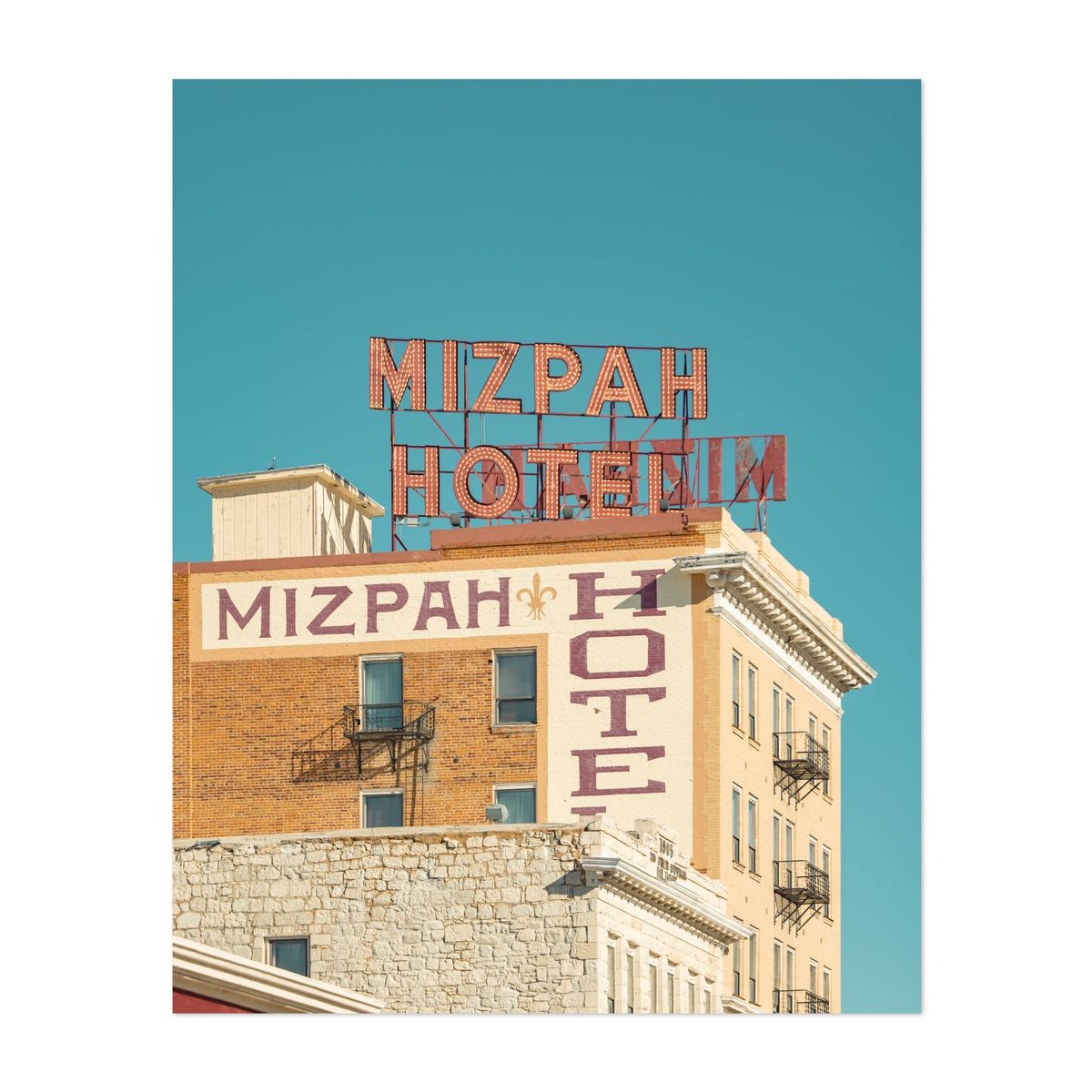 Mizpah Motel Sign 01 – image 1 of 2