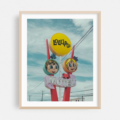 Lollipop Motel in Spring 02