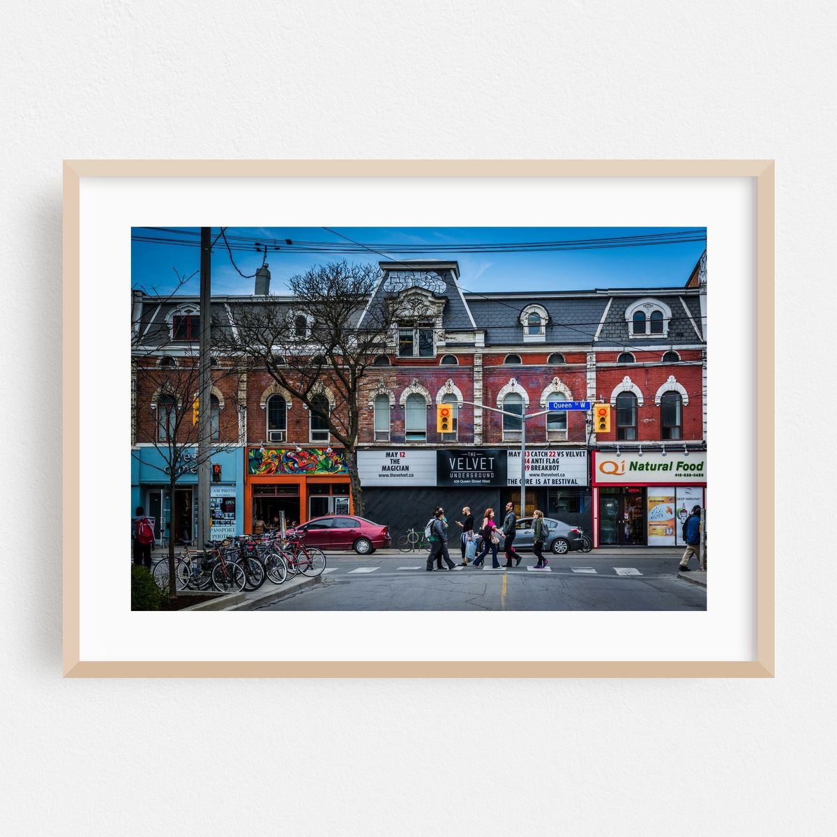Queen Street West & Portland – image 1 of 6