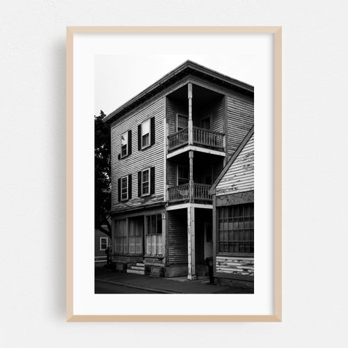 Old Salem B&W