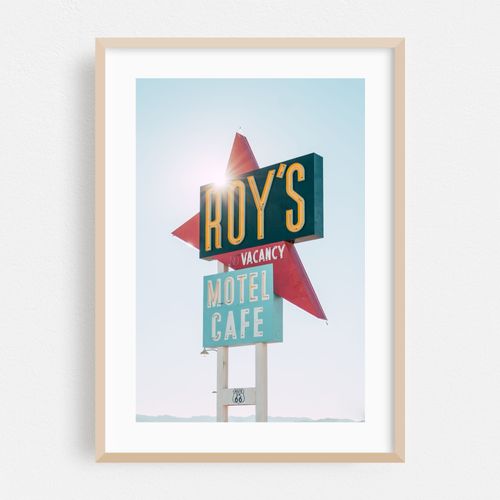 Roys Motel Sign