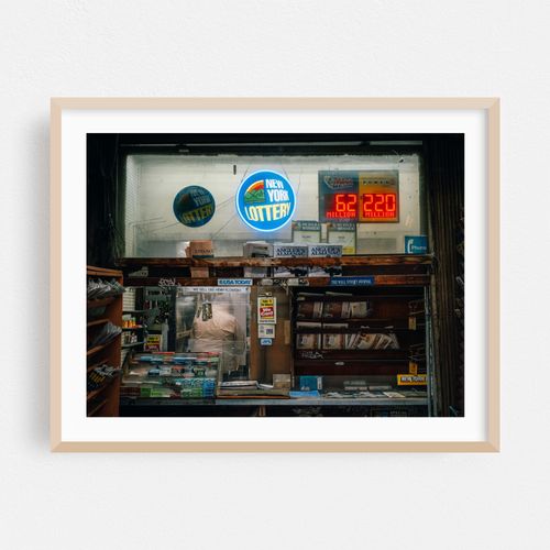 Newsstand, Astoria