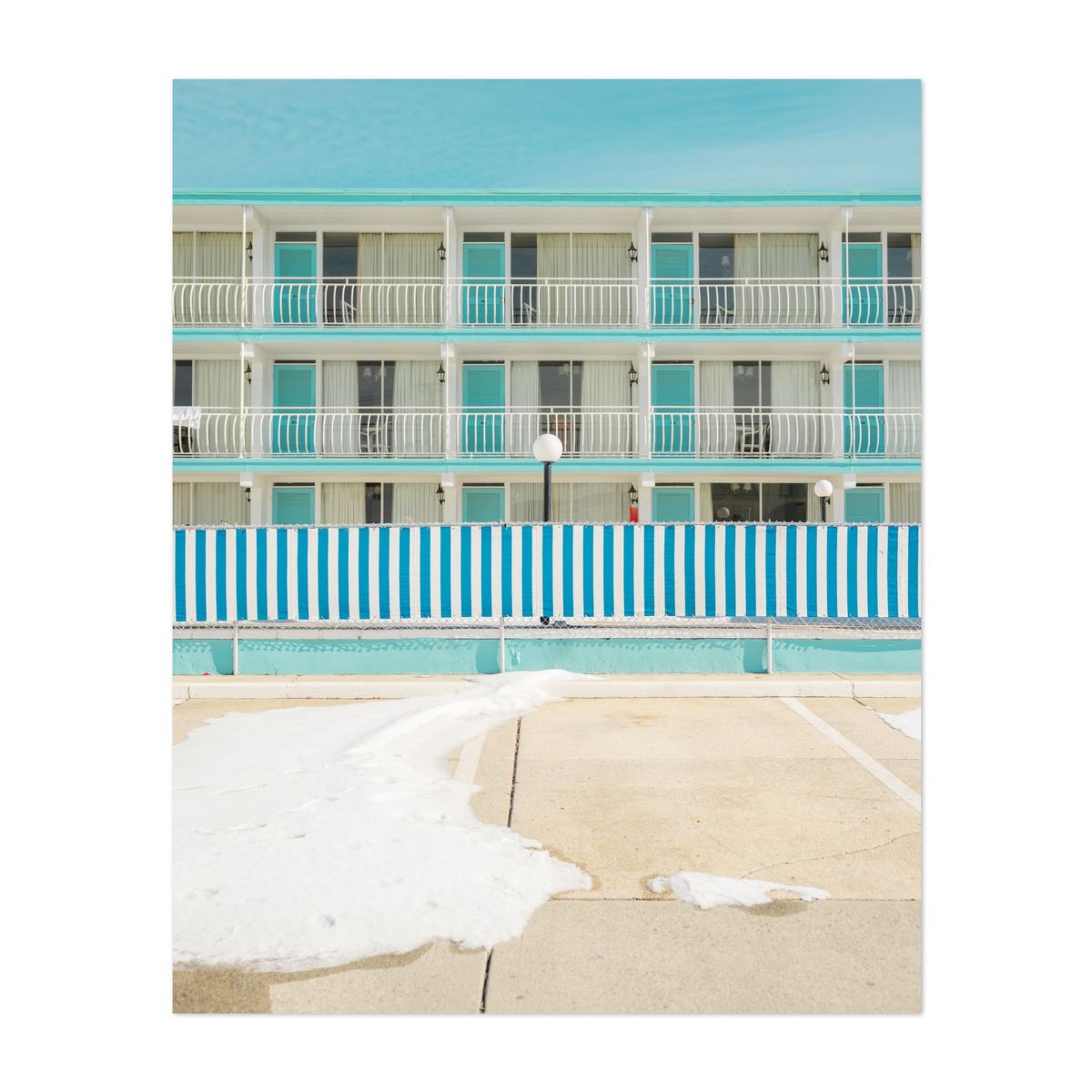Quebec Motel in Winter 02 – image 1 of 2