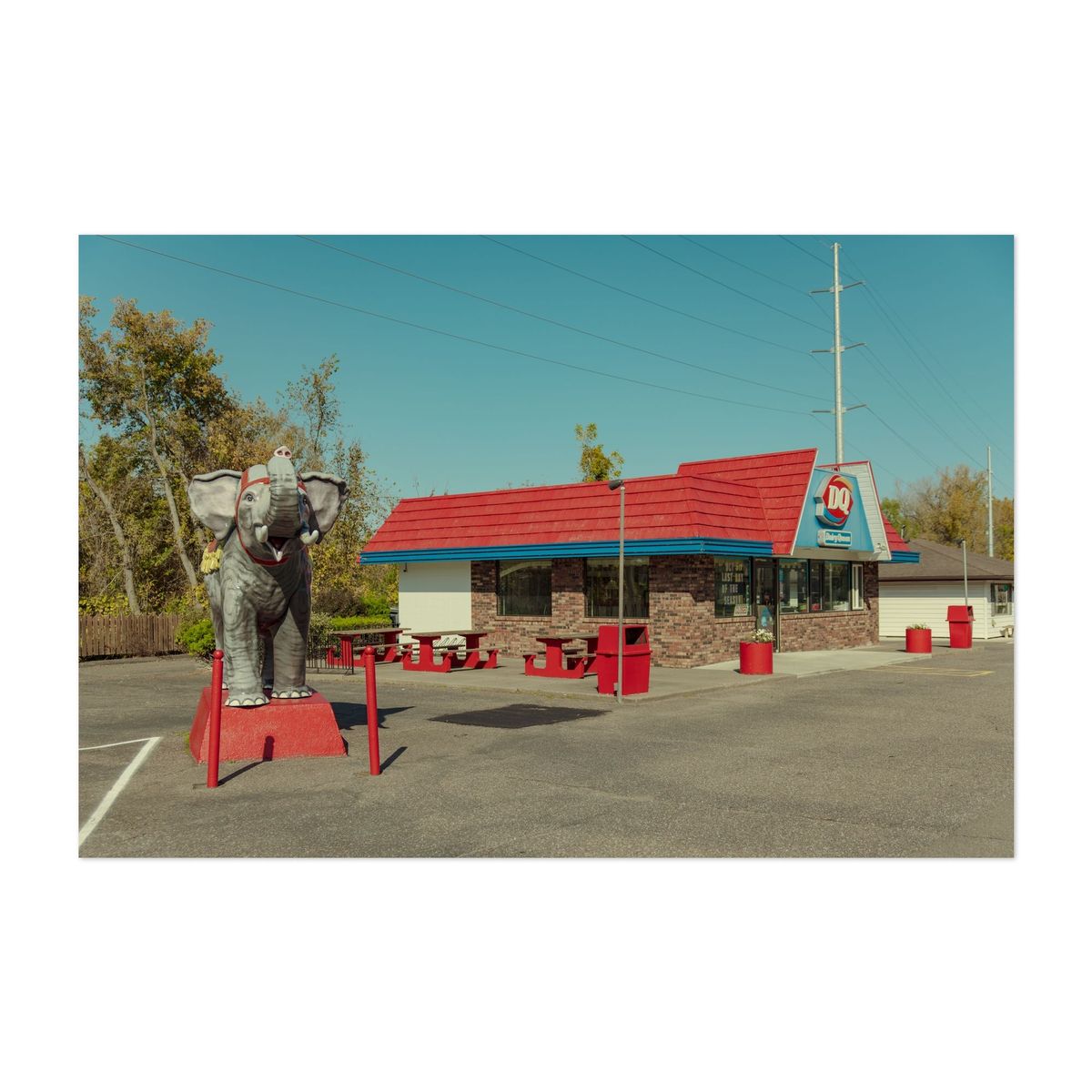 Dairy Queen Elephant in Chippewa Falls 02 – image 1 of 2