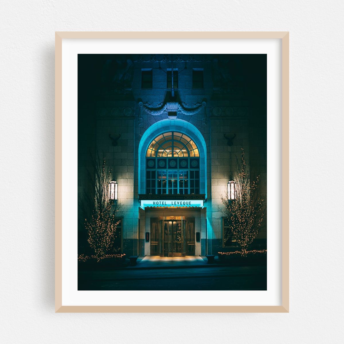 Hotel LeVeque, Columbus – image 1 of 12