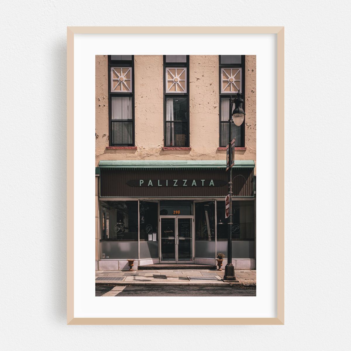 Palizzata, Kingston – image 1 of 16
