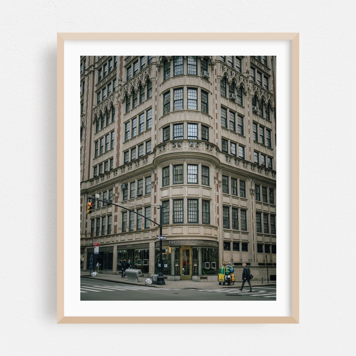 Fred Leighton – image 1 of 12